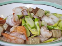 -巧克力渔家.小船海鲜胶东菜(万平口店)