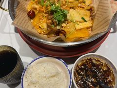 -红渡小香·牛肉麻辣香锅(车站南路店)