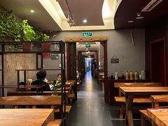 -万记麻辣烫国展总店