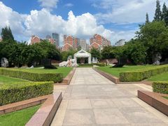 -上海市龙华烈士陵园