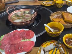 -银同牦牛肉火锅