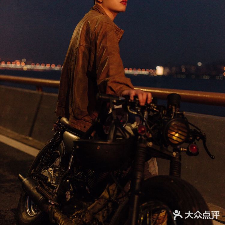 ⚠️城市轻旅拍系列 Ⅱ 时尚年轻元素✪