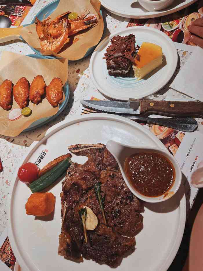 炙烧战斧牛排餐厅梦时代百盛优客店