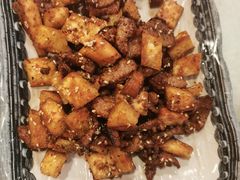 -维吾尔餐厅(宜山路店)