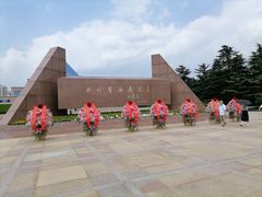 -上海市龙华烈士陵园