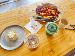 -J Create城市露营咖啡·简餐·宠物(上海动物园店)