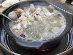 -濠轩阁特色生蚝火锅(水湾路店)