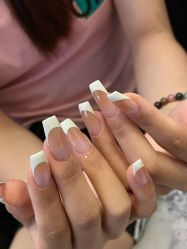 -HUII NAIL绘京美甲美睫会馆
