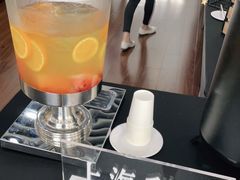 -奔驰上海利星(七宝店)