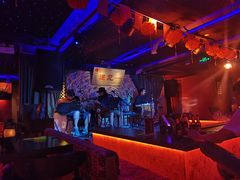 -夜火烤摊·东北烧烤酒场·老杨小黄鱼