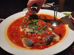 -上名堂·鱼头好吃(体育场路店)