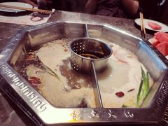 鸳鸯锅-佬土鹅肠火锅(解放路店)