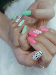 -尤米一站式美甲美睫