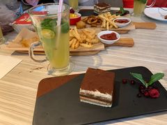 -必胜客(上海新南方商城PH店)