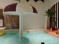 -涨巢·潮玩水疗局