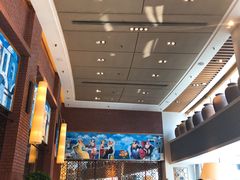 -香格里拉鱼跃地中海西餐厅·牛排披萨