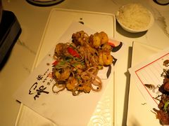 -姜君·千岛湖鱼头馆(浦东大道店)