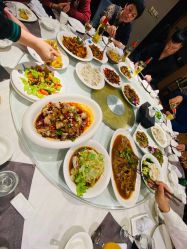 -鑫淼餐饮娱乐中心(江东街店)