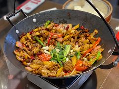 -富正毅三下锅·湘西韵味(天门山索道店)