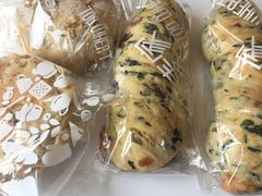 -研麦家面包(亚泰华府店)