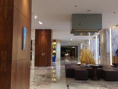 -上海漕河泾万丽酒店