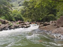 -雅鲁激流探险漂流