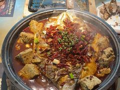 -吞鱼兽麻辣烤鱼(万达店)