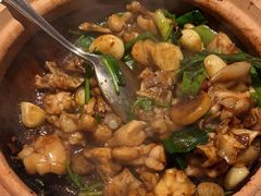 -八府香鸭·啫啫煲(华山路店)