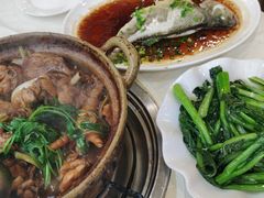 沙滩鲈鱼-渝君重庆火锅(嘉宾路店)