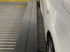 -万象城-停车场