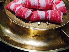 -猪啊牛呀羊啊铜盘烤肉(正大广场店)