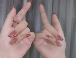 -美甲日记美睫专业纹绣半永久