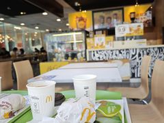 -麦当劳(假日广场店)