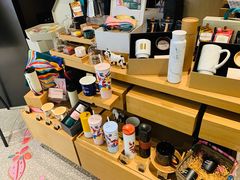 零售区-星巴克臻选(上海合生汇1F店)