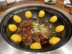 -万里闯关东铁锅炖菜馆(高新旗舰店)