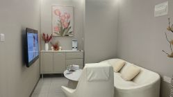 -佳慕皮肤管理连锁