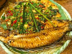 -沐毫傣泐云南菜孔雀宴•手抓饭傣味烧烤(曼听公园店)
