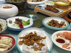 -皇宫大酒店