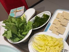 -天宜隆蘑菇宴火锅(石景山旗舰店)