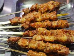 -马路牙子烧烤馄饨酒馆(望京店)