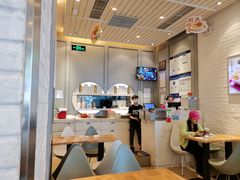 大堂-满记甜品(荟聚购物中心店)