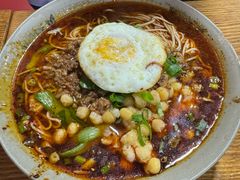 -丁丁猫重庆小面(徐州路店)