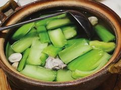 -香港百合居(LCM置汇旭辉广场店)