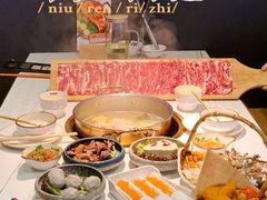 -牛人日志·鲜牛肉骨汤火锅(万科里瑧店)