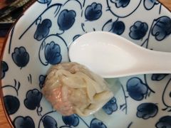 鲜虾蟹籽云吞-袁记云饺(西安路店)