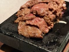 -左庭右院鲜牛肉火锅黑金店(陆家嘴中心店)