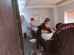 -苑苑发型设计