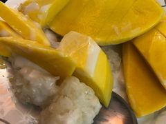 -Nings Mango Stand