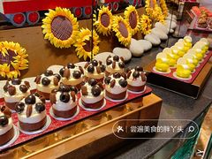 -咖啡苑自助餐厅·中国大饭店