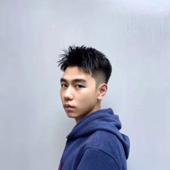 -Tipo Hair salon（明星）店